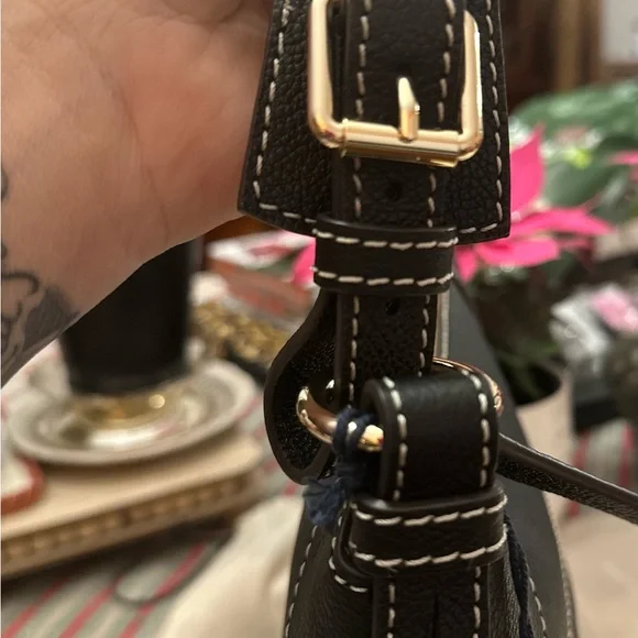 Dooney & Bourke Sorrento Hobo 28 Black Leather Shoulder Bag with Gold Details - Picture 8 of 13